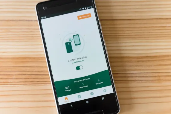 الاياوان كازينو الدعم